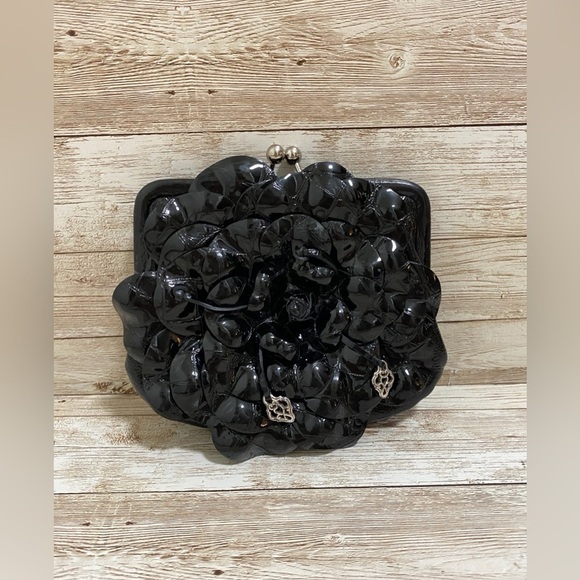 Brighton Purse Small Black Patent Leather Flower Floral Lining - Picture 1 of 16